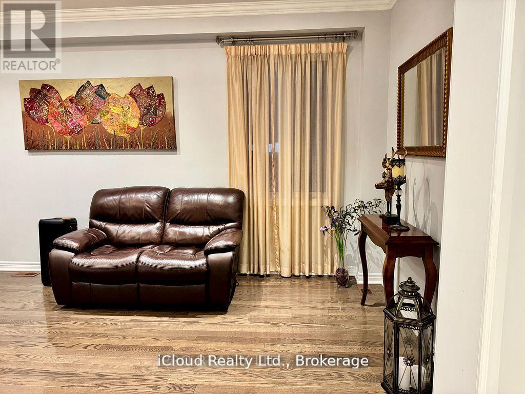 27 TYSONVILLE CIRCLE - 6