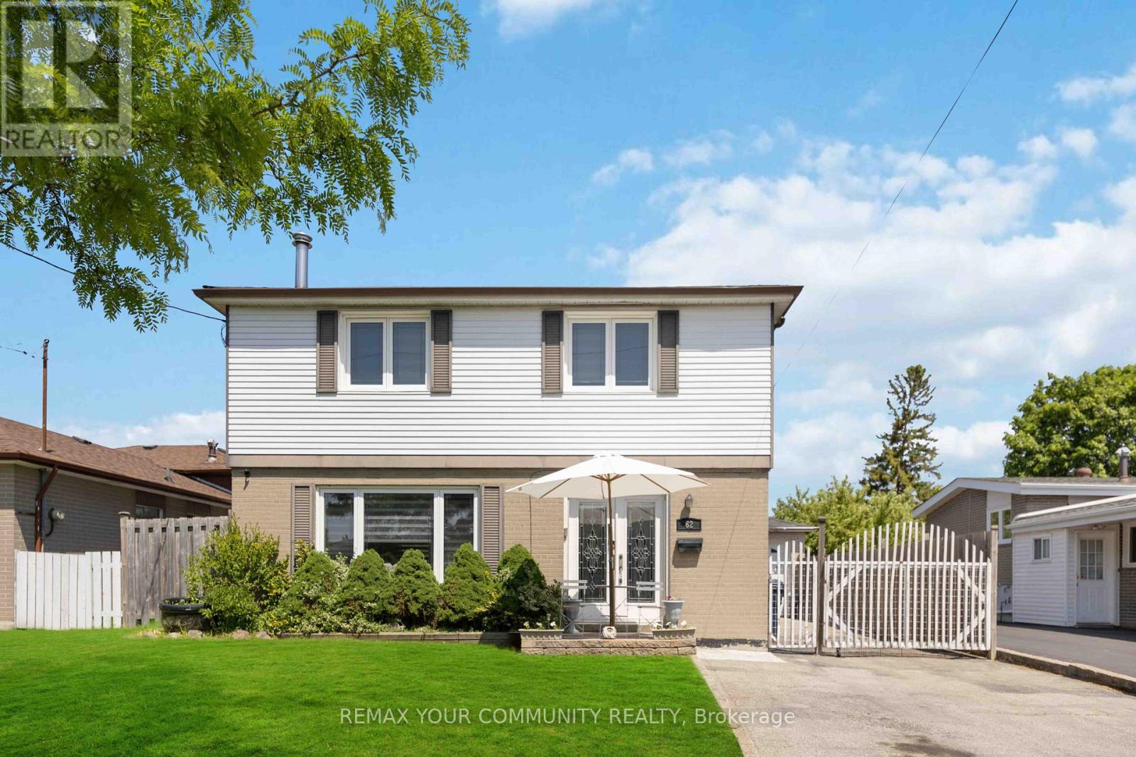 62 SECROFT CRESCENT - 1