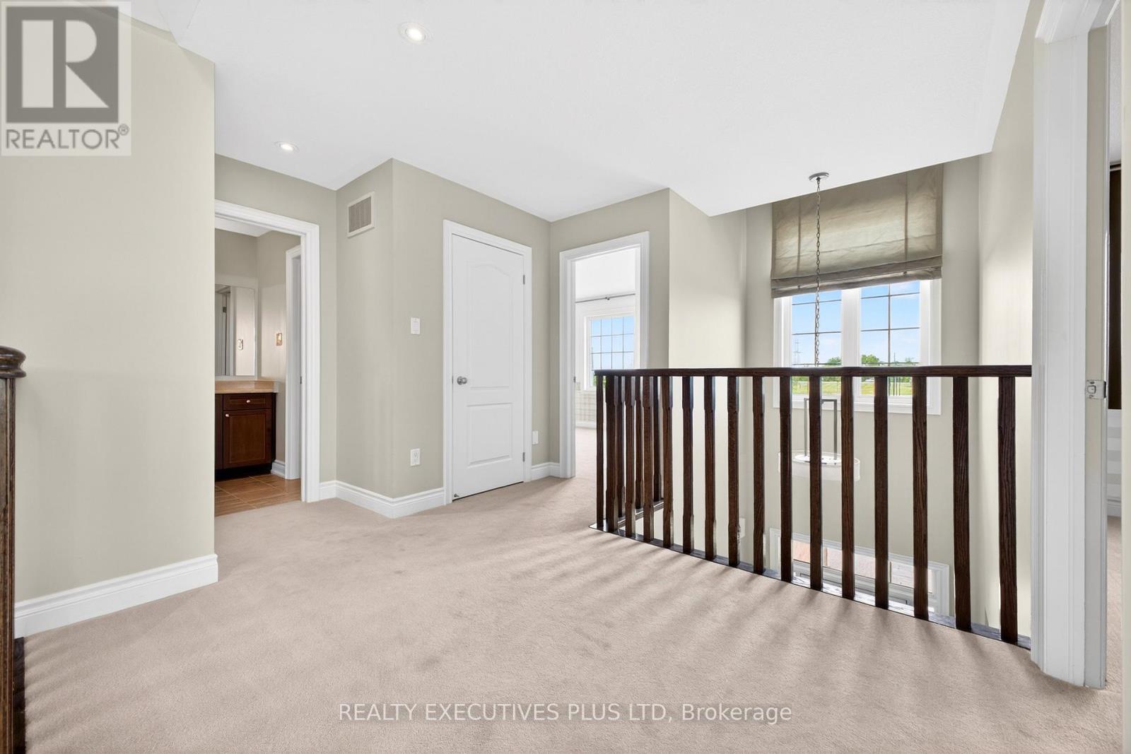 1 SUNSET WAY - Image 23