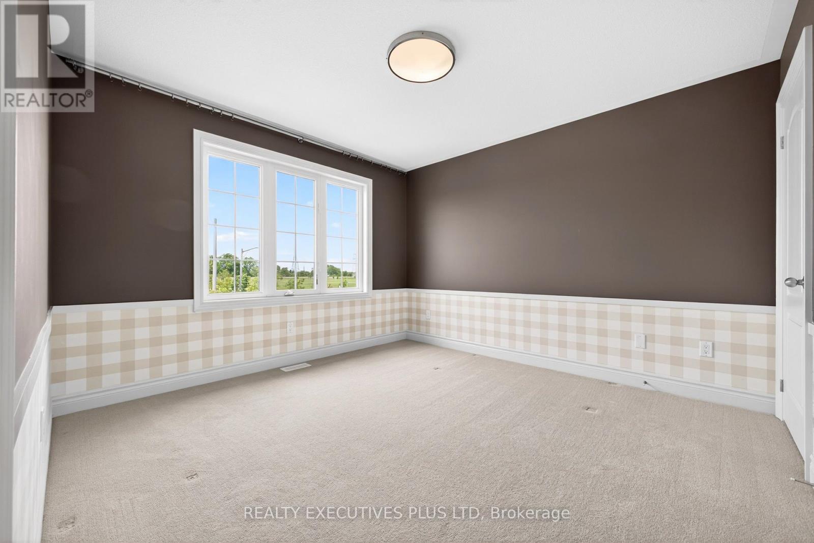 1 SUNSET WAY - Image 30