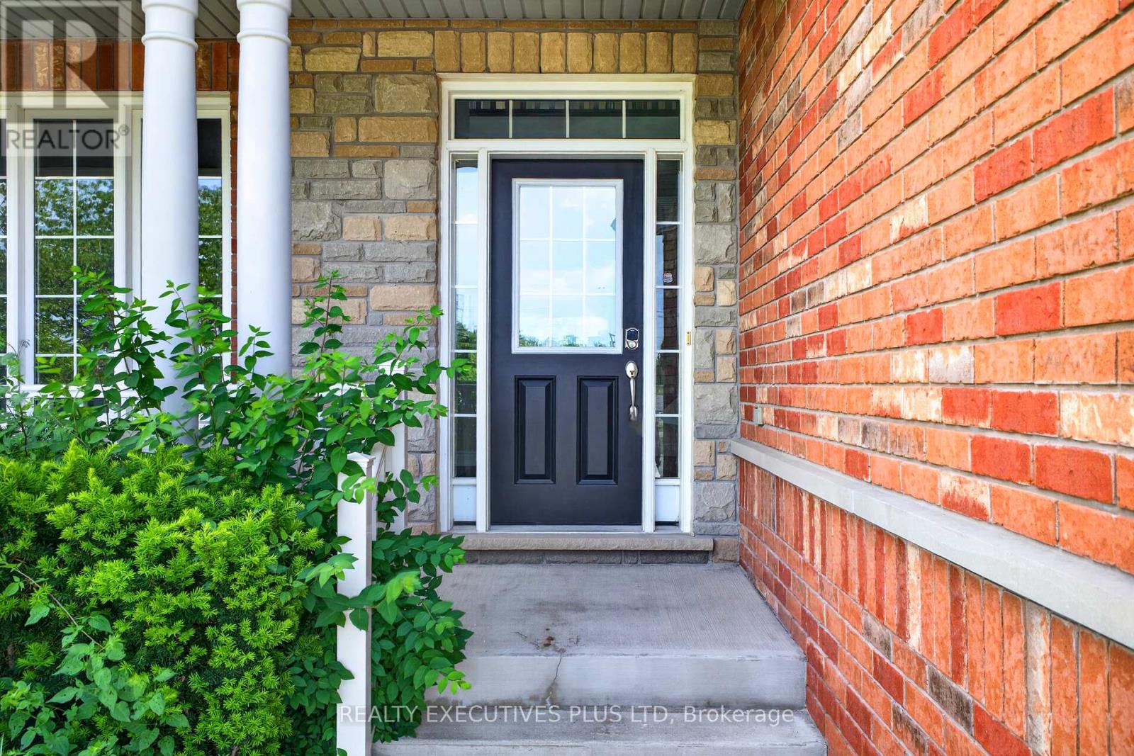 1 SUNSET WAY - Image 4