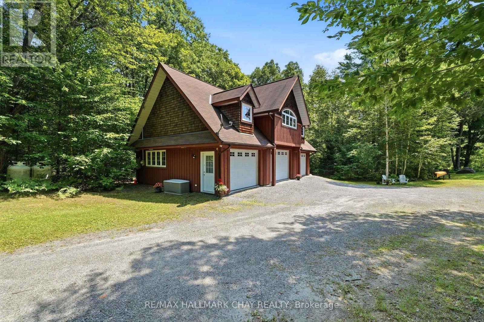 50 PRICE POINT ROAD - 2