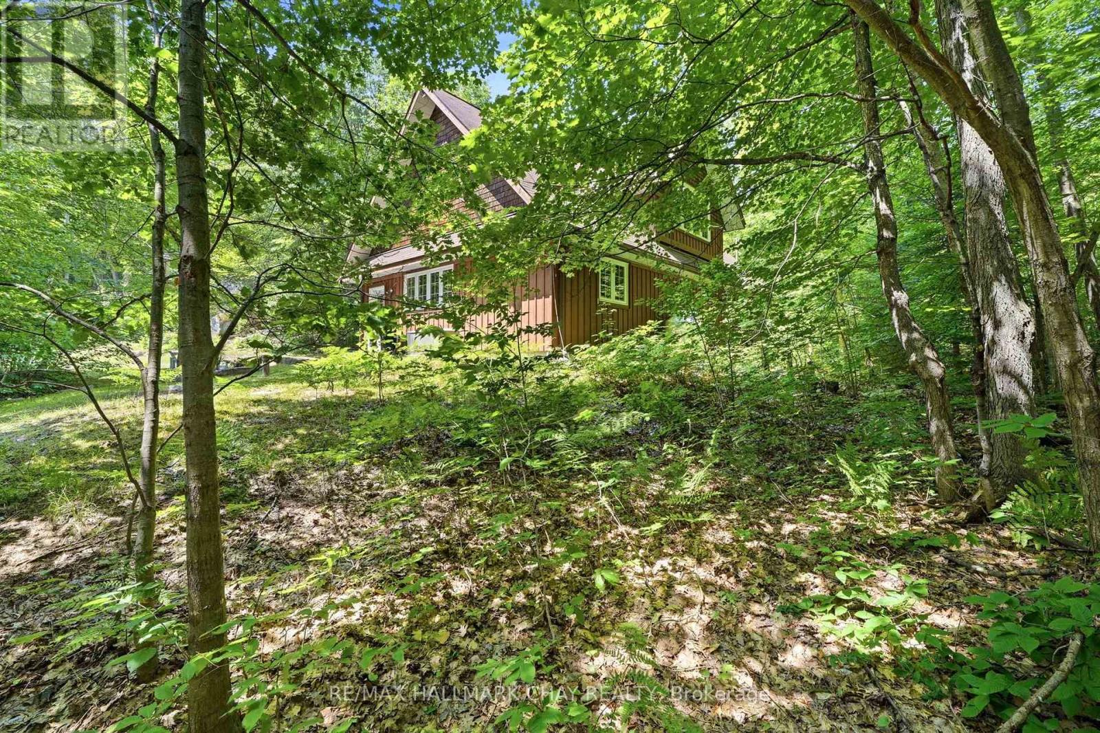 50 PRICE POINT ROAD - 23