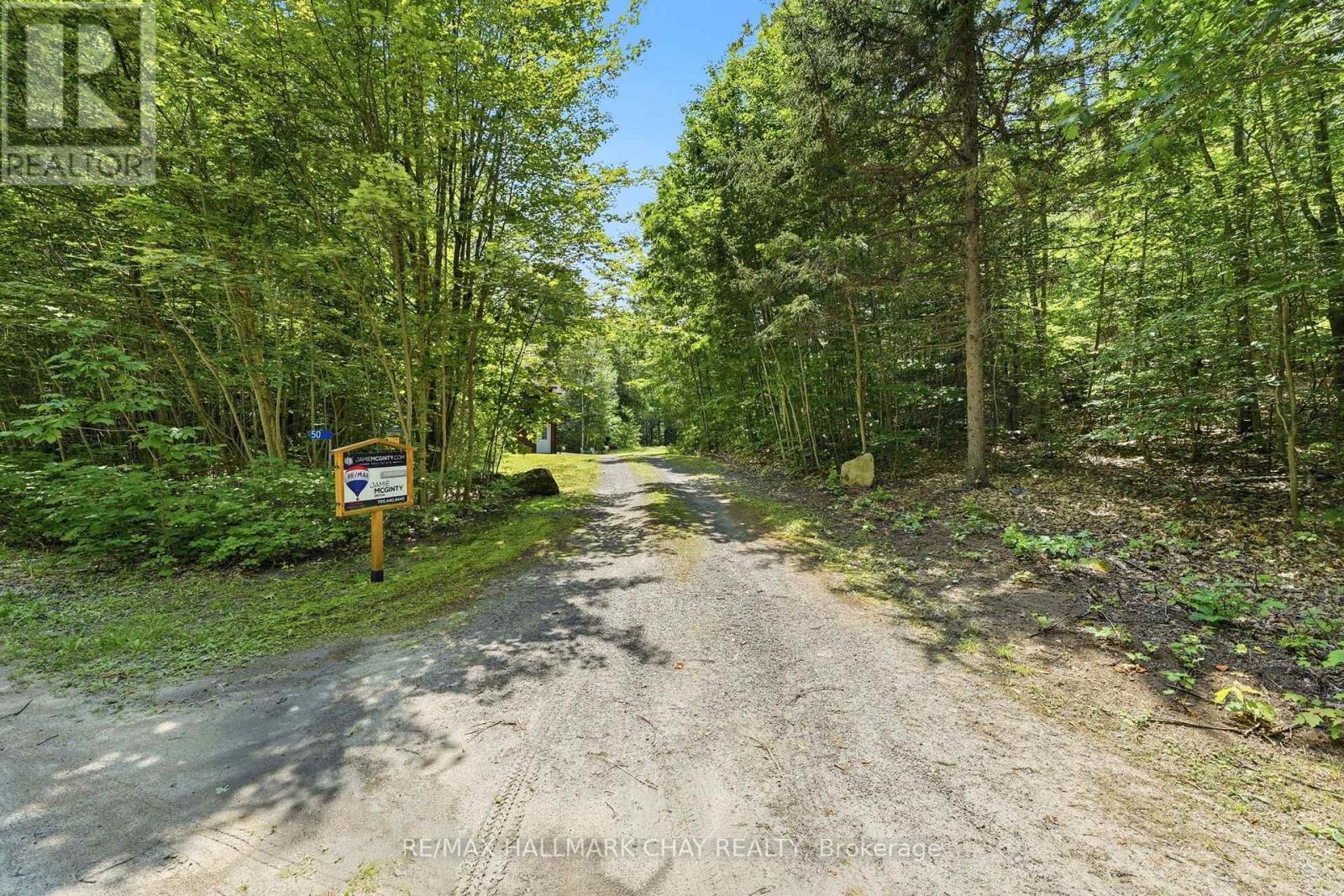 50 PRICE POINT ROAD - 3