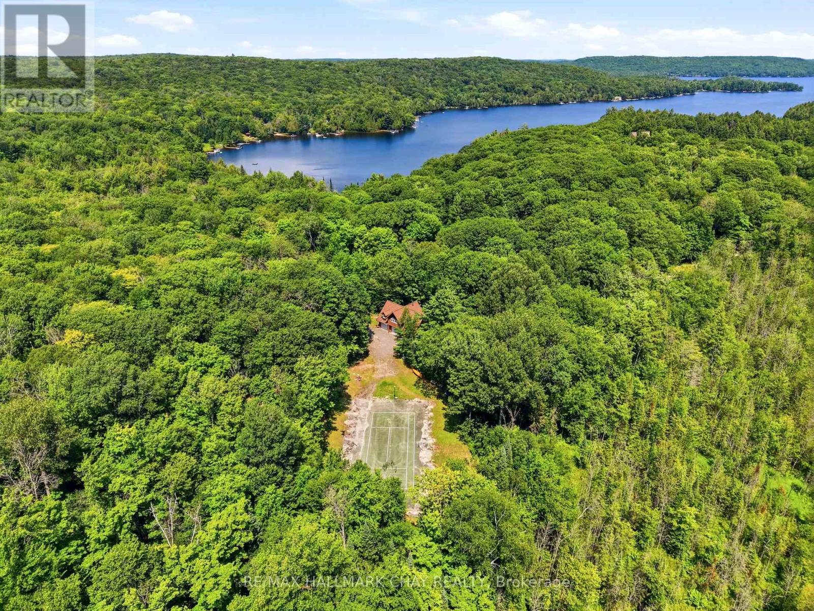 50 PRICE POINT ROAD - 32