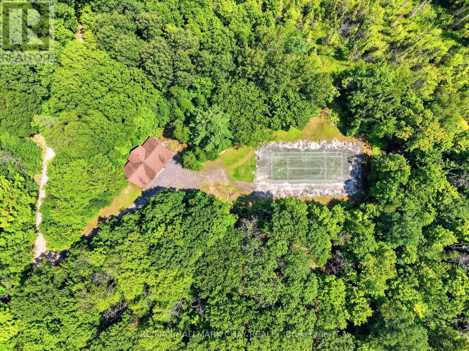 50 PRICE POINT ROAD - 35