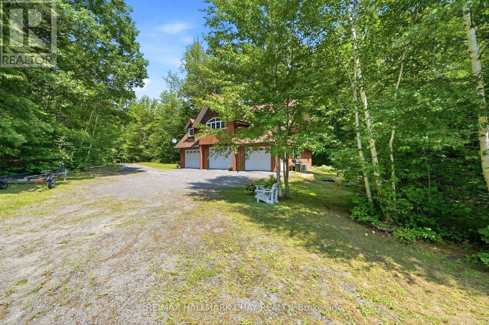 50 PRICE POINT ROAD - 4