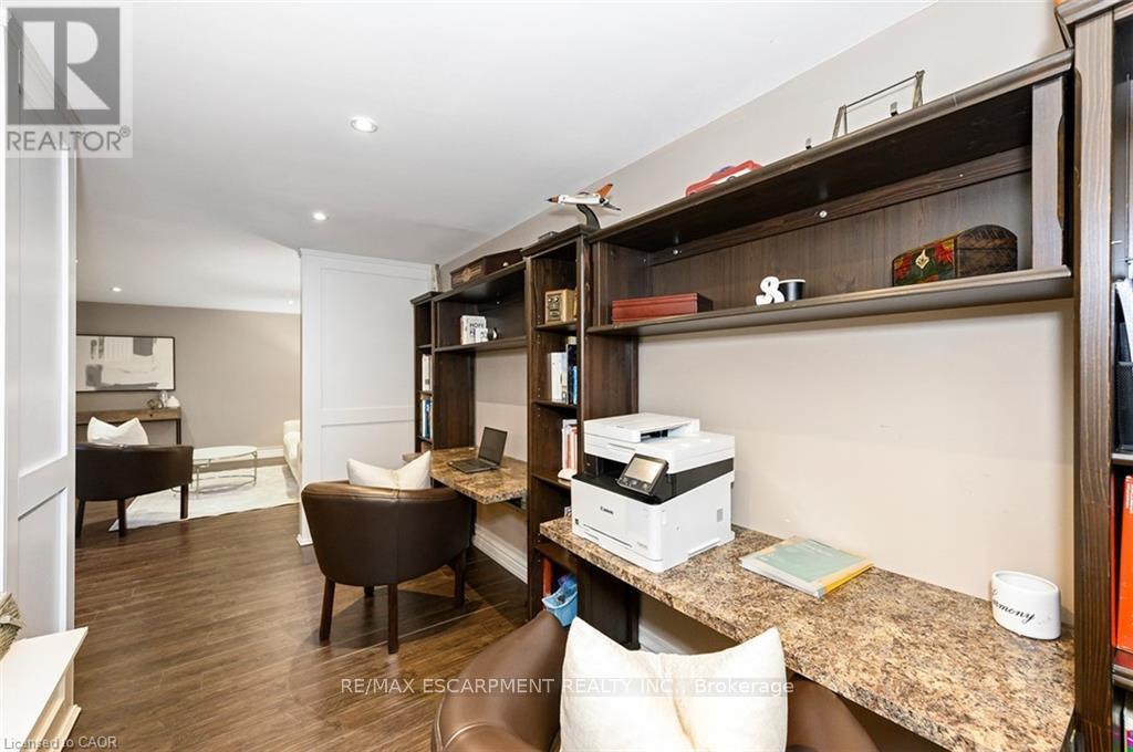 27 CARVER DRIVE - Image 28