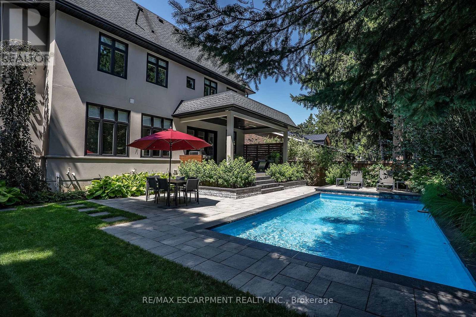 71 LLOYMINN AVENUE - Image 32