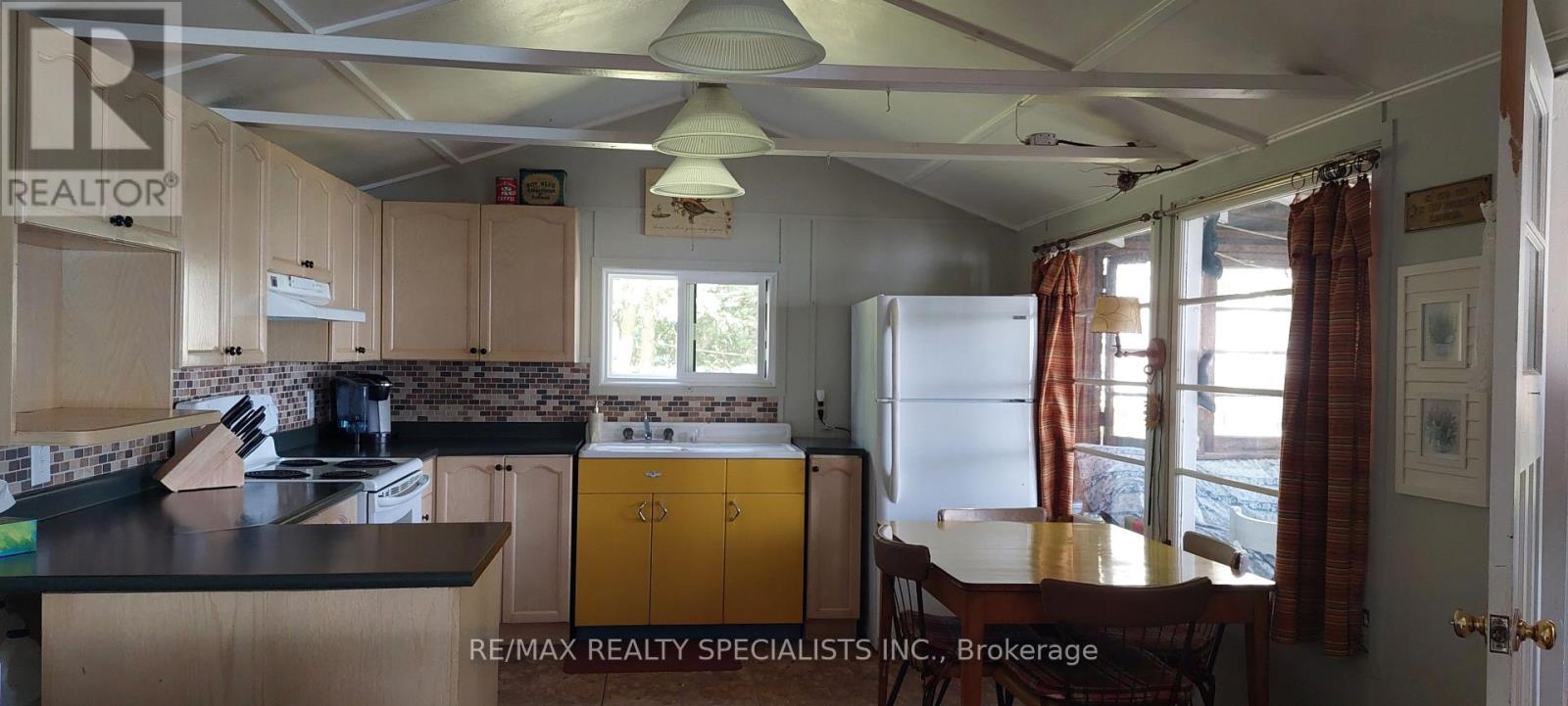 LOT 44 SNAKE ISLAND - 12