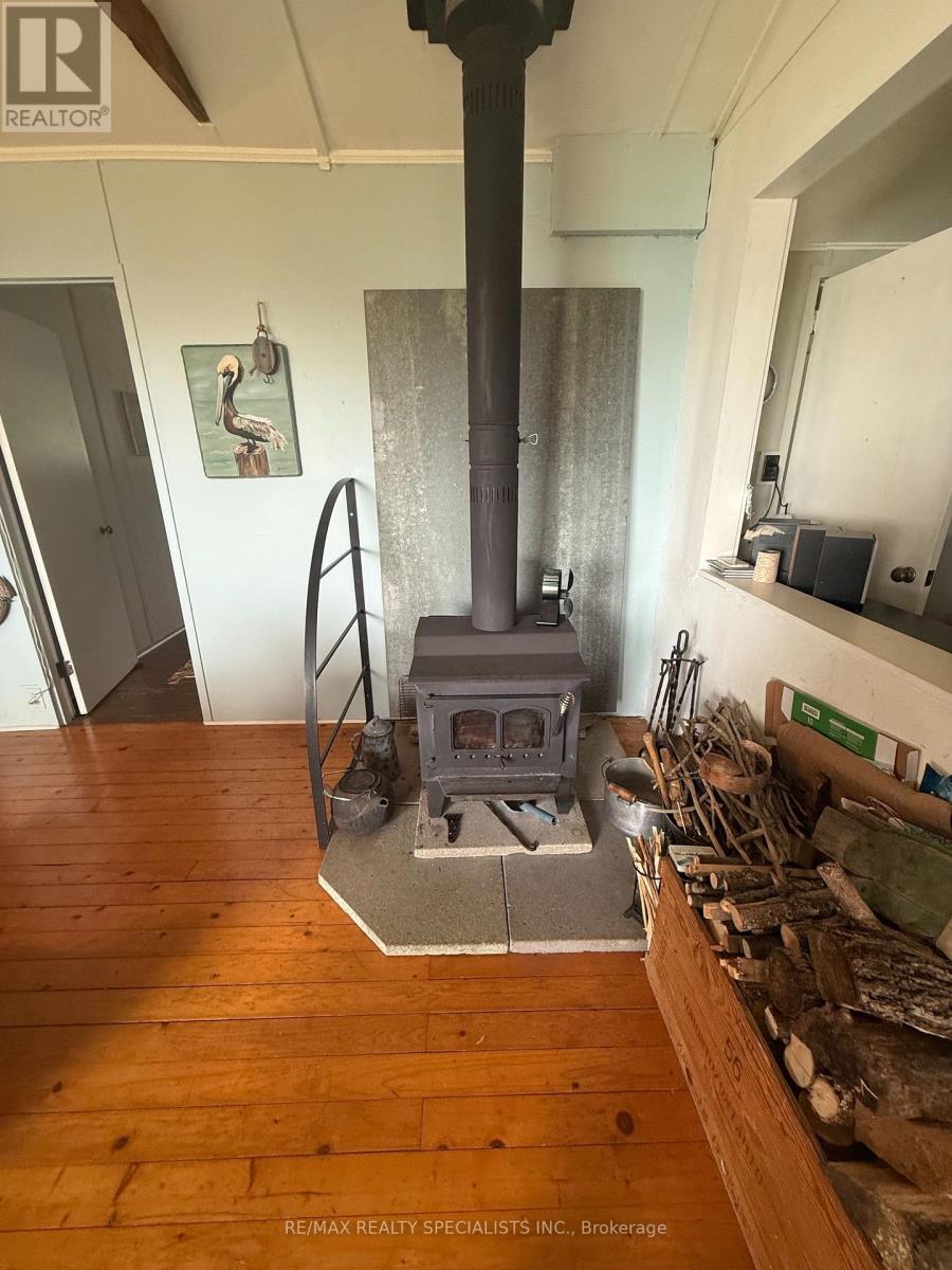 LOT 44 SNAKE ISLAND - 15