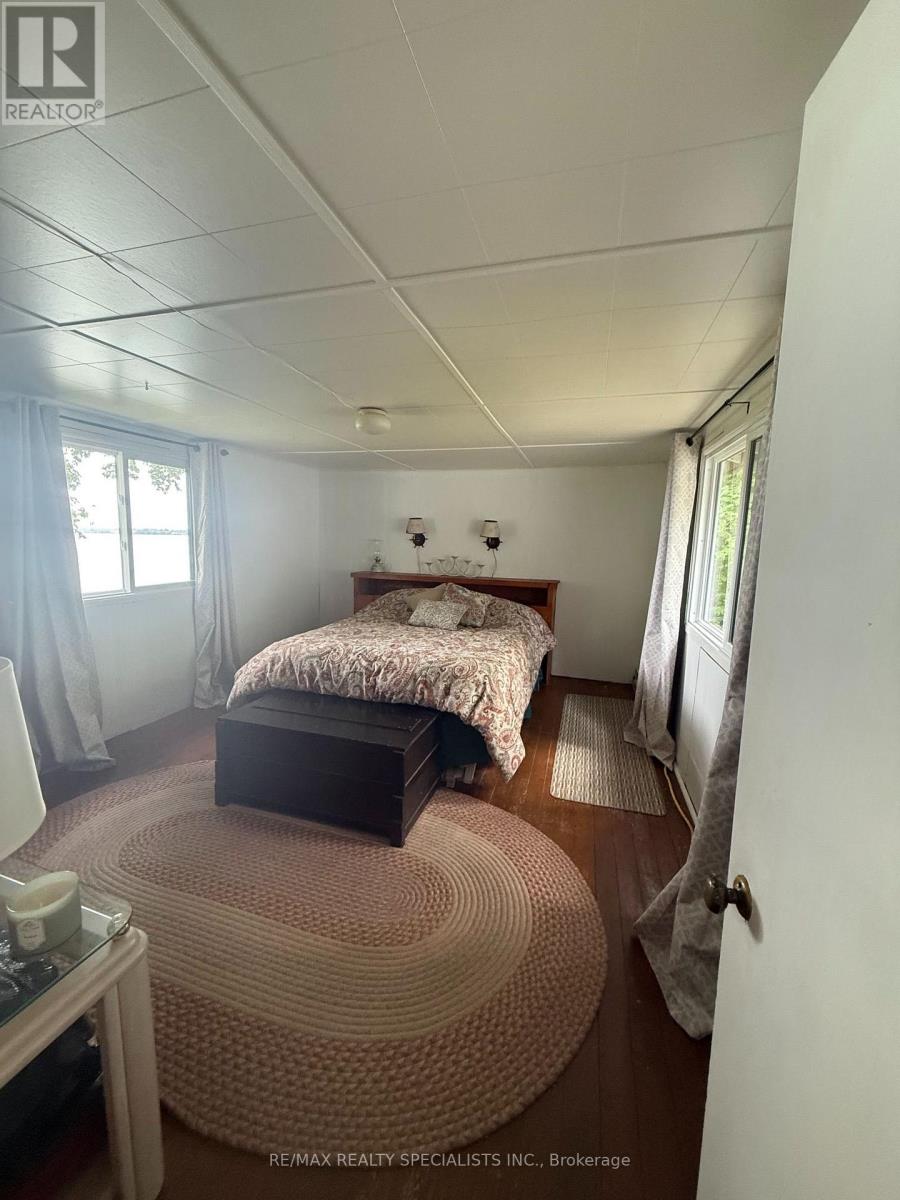 LOT 44 SNAKE ISLAND - 27