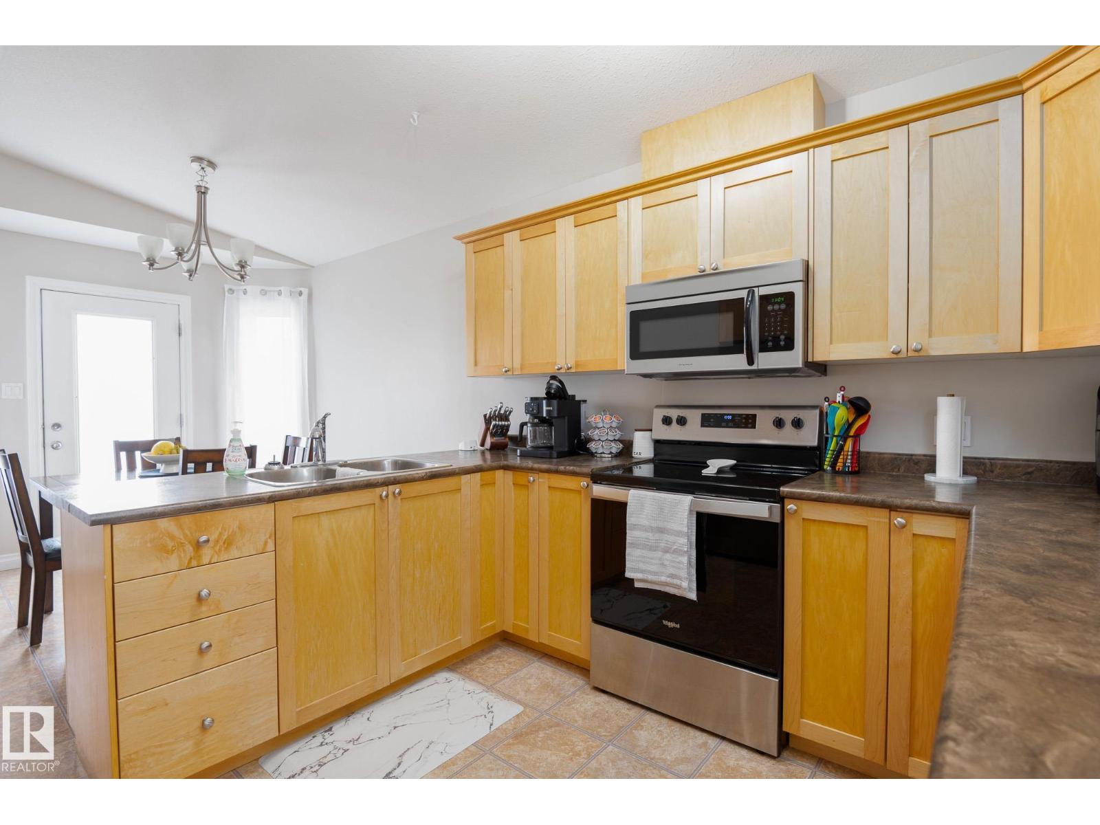2620 LAKE AV - 6
