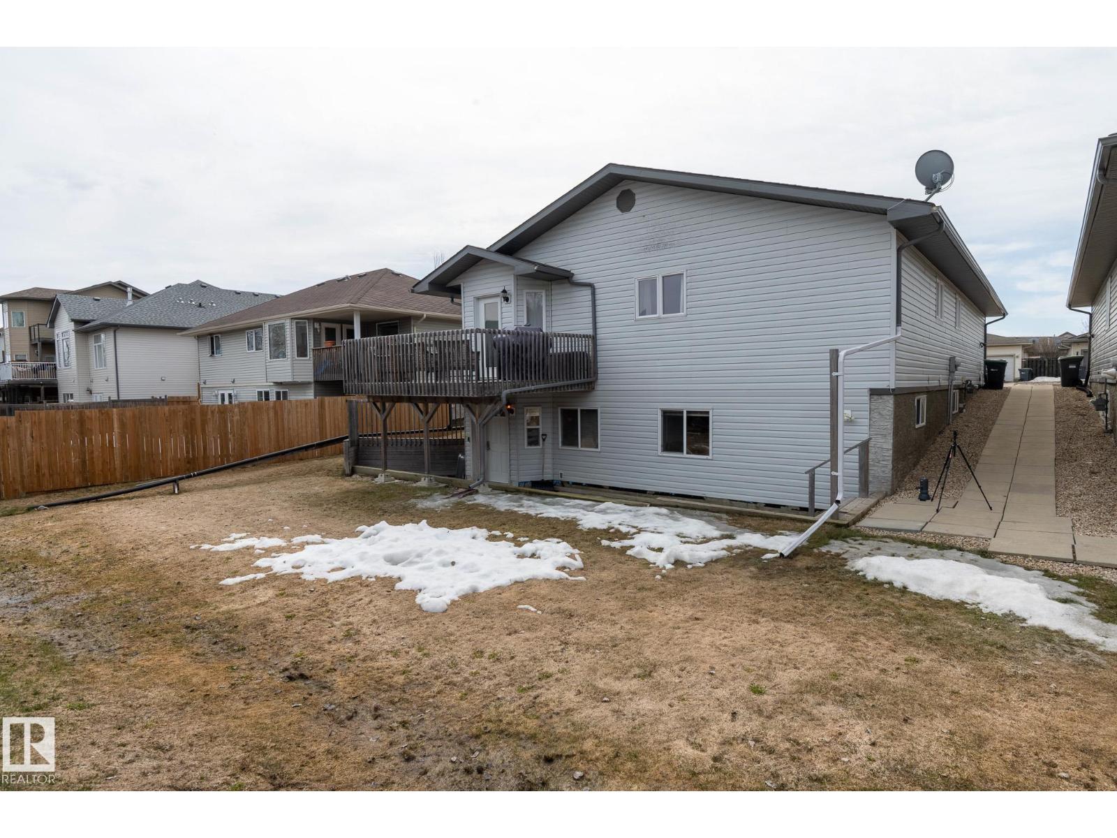 2620 LAKE Avenue - Photo 24