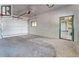 Kitchen - 3472 Lockhart Crescent, Spallumcheen, BC V4Y0S9 Photo 10