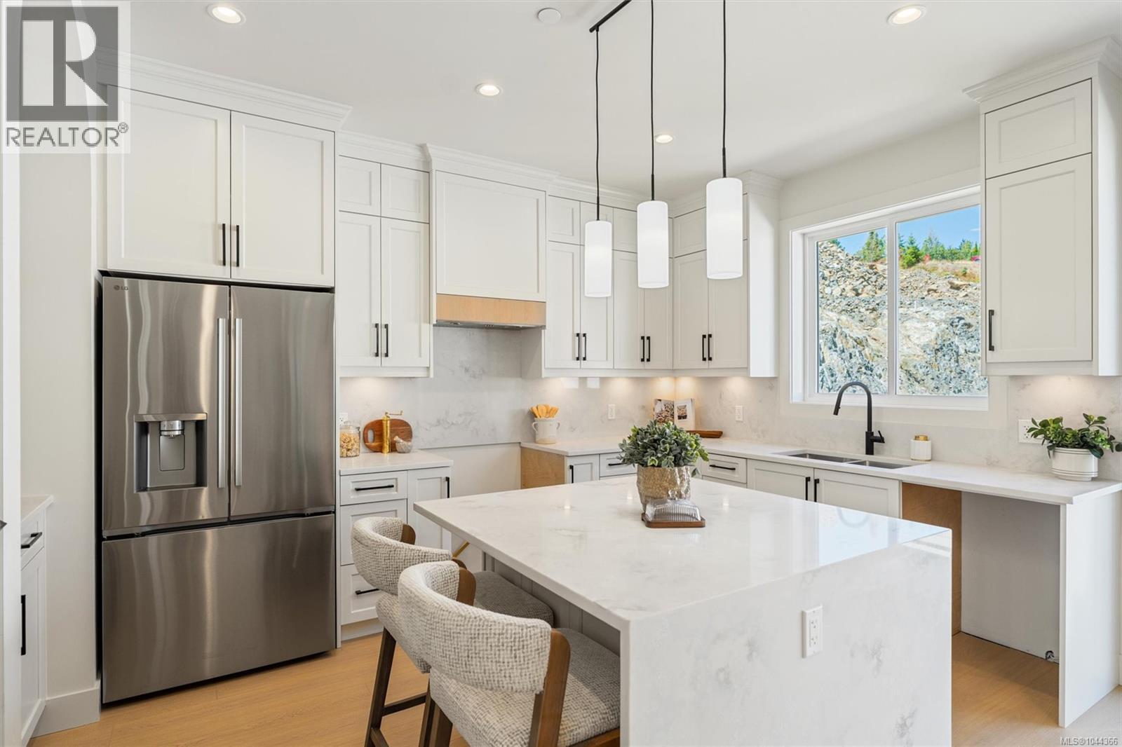  830 Blackbird Place, Langford