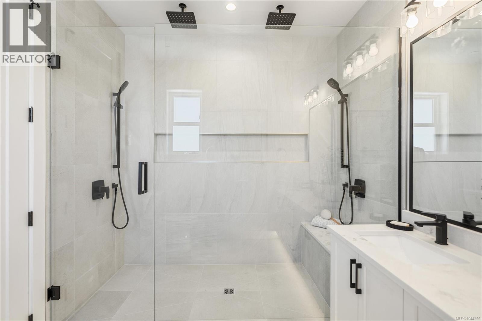  830 Blackbird Place, Langford
