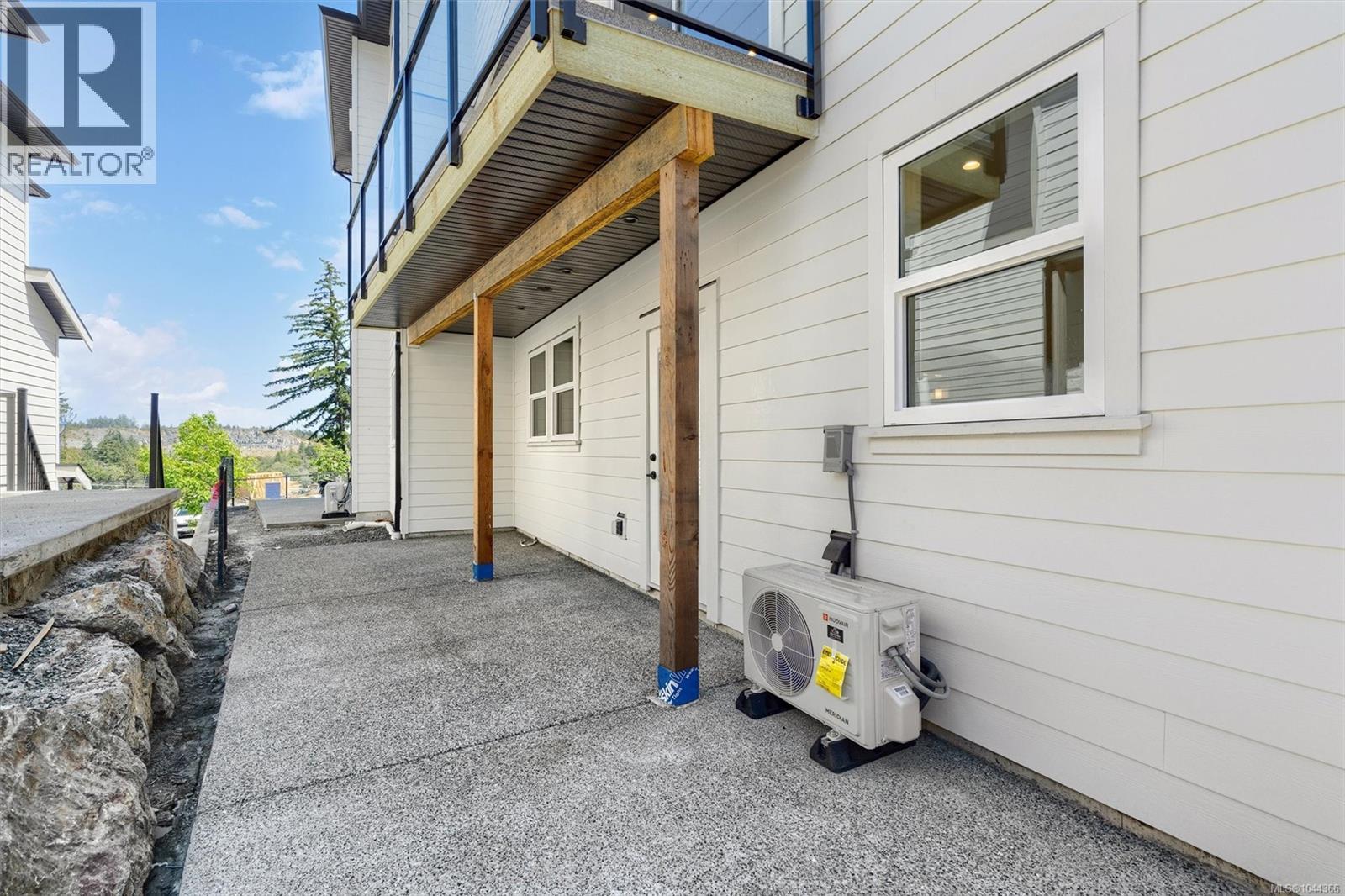  830 Blackbird Place, Langford