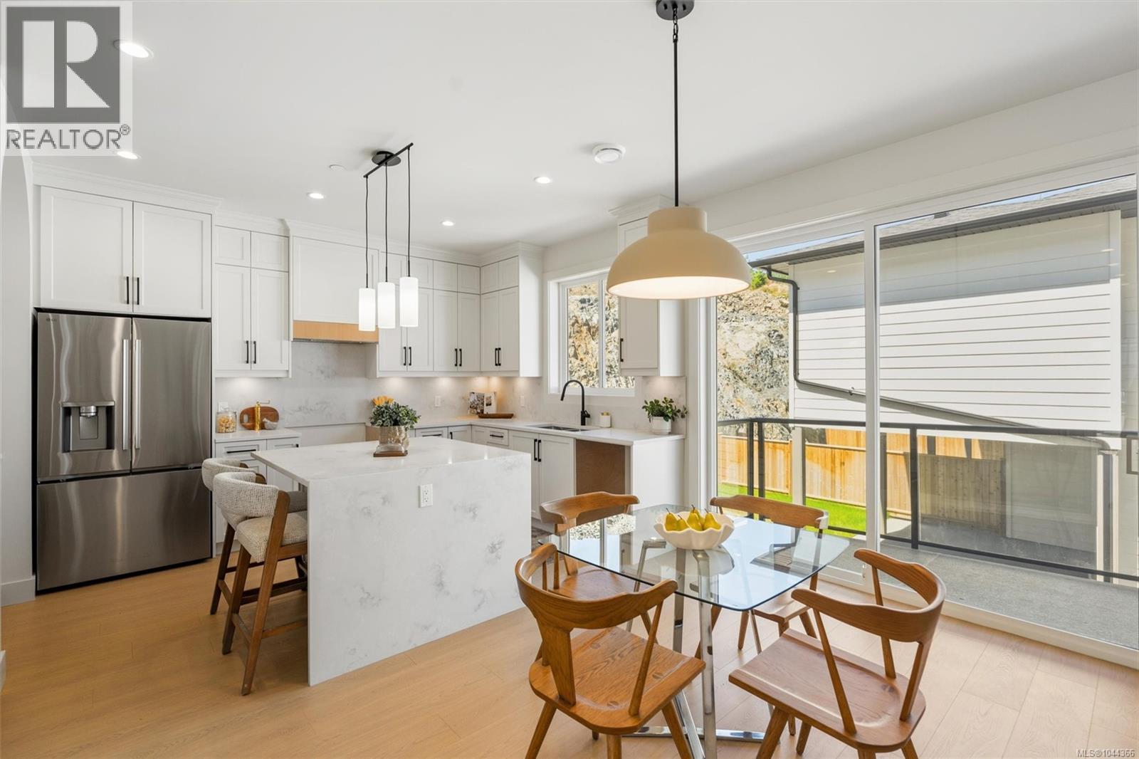 830 Blackbird Pl - 5
