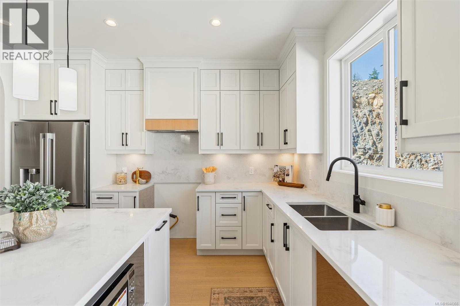 830 Blackbird Pl - 9