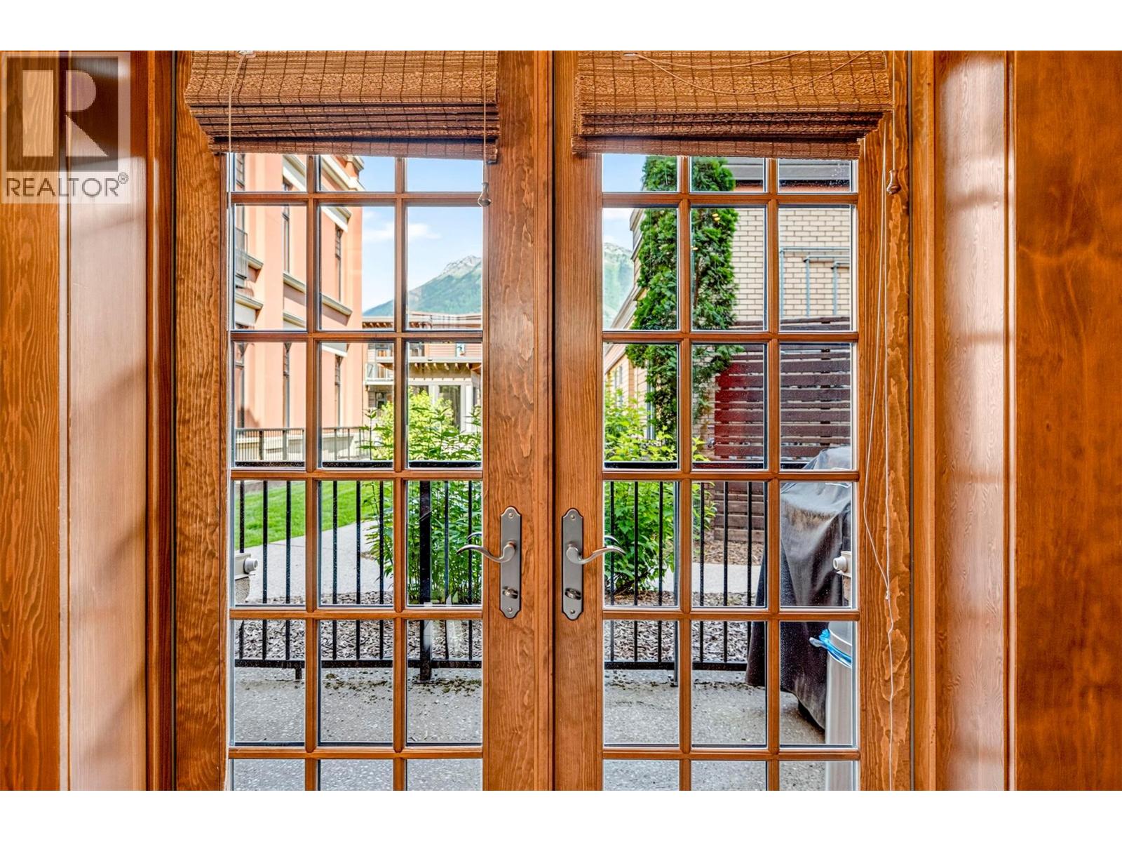 #103A 901 2nd Avenue - 24