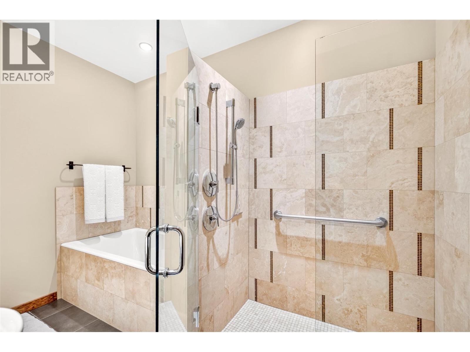 #103A 901 2nd Avenue - 37