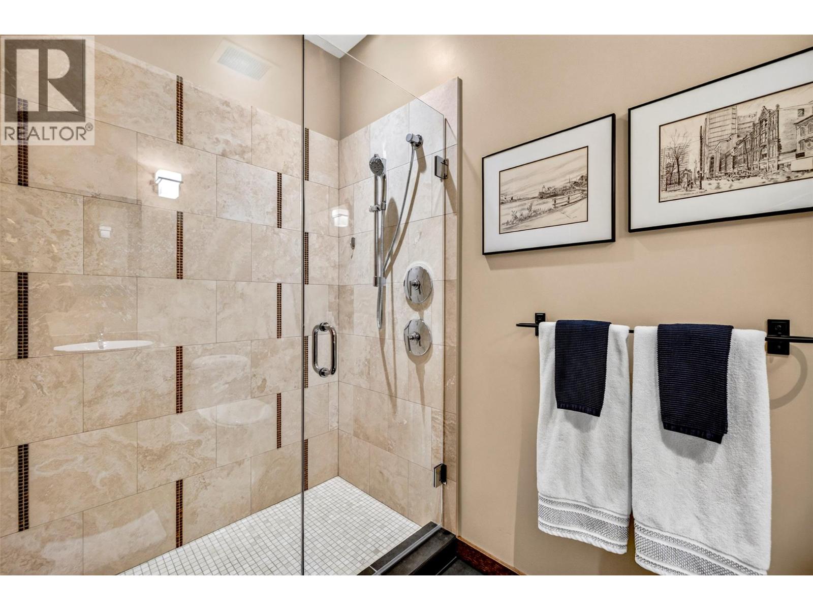 #103A 901 2nd Avenue - 44