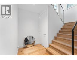 541 Clifton Court, Kelowna, BC V1V0B7 Photo 43