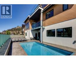 541 Clifton Court, Kelowna, BC V1V0B7 Photo 46