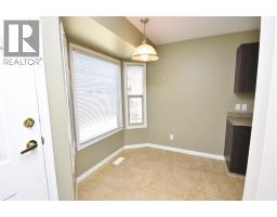 Dining room - 3906 Pleasant Valley Road Unit# 19, Vernon, BC V1T4L9 Photo 11