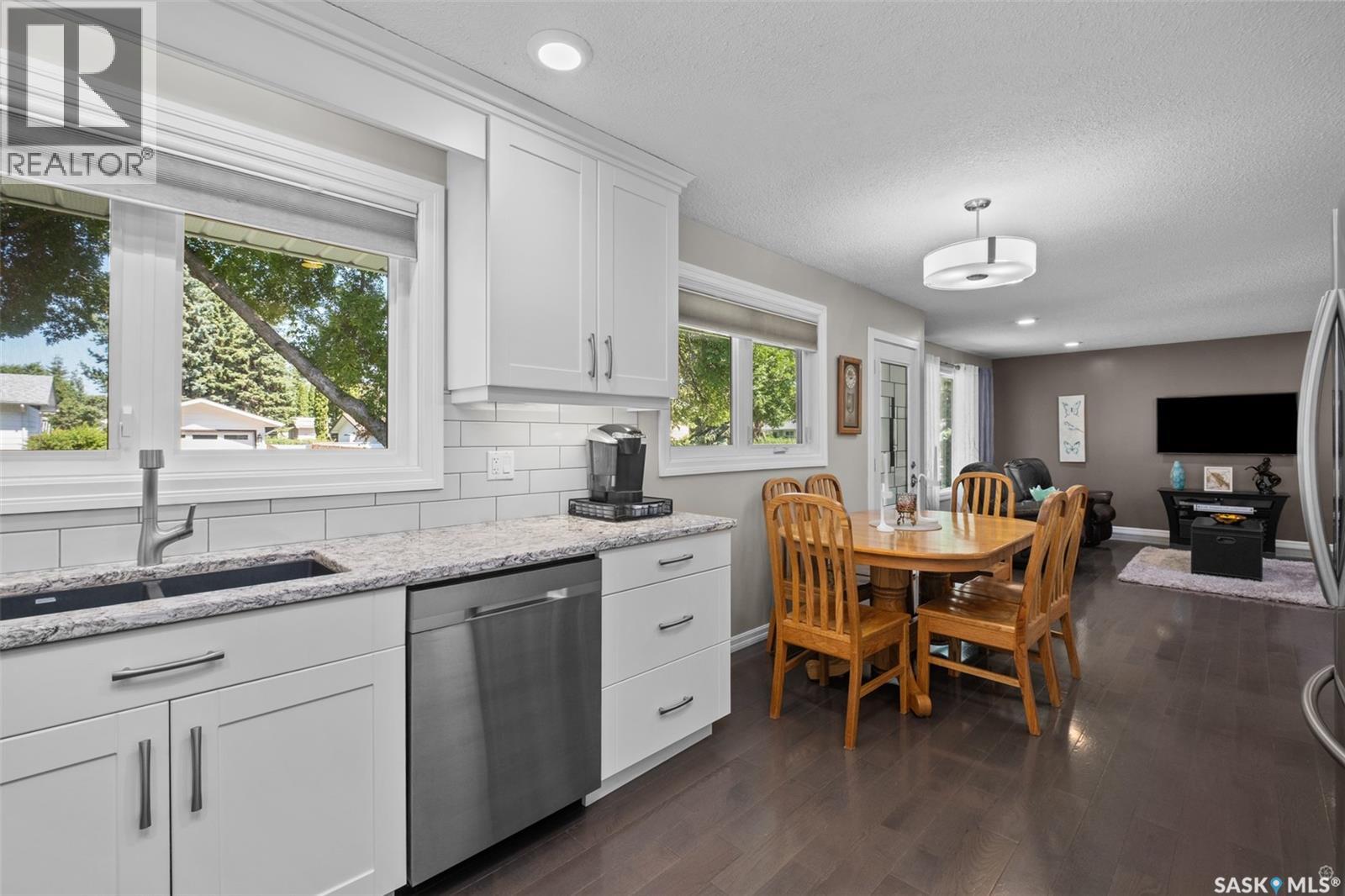 1561 Sibbald CRESCENT - Image 14