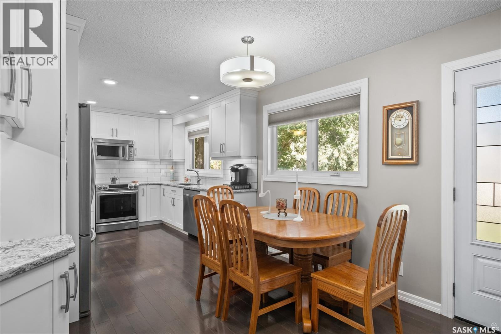 1561 Sibbald CRESCENT - Image 9
