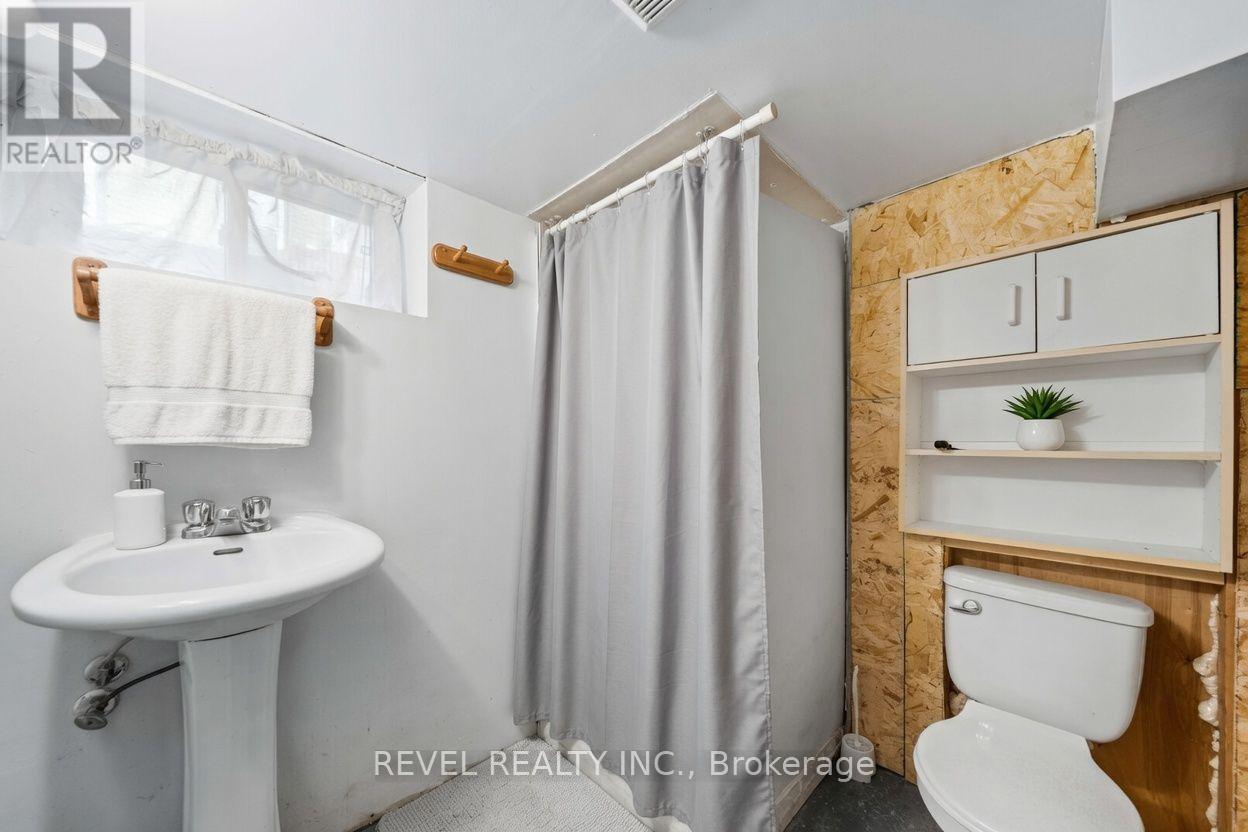 7 MAPLE STREET - 21