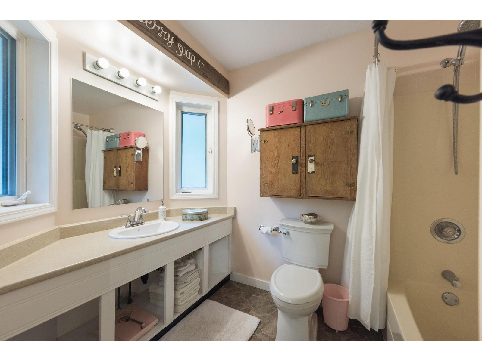 52394 YALE ROAD, Rosedale, Rosedale