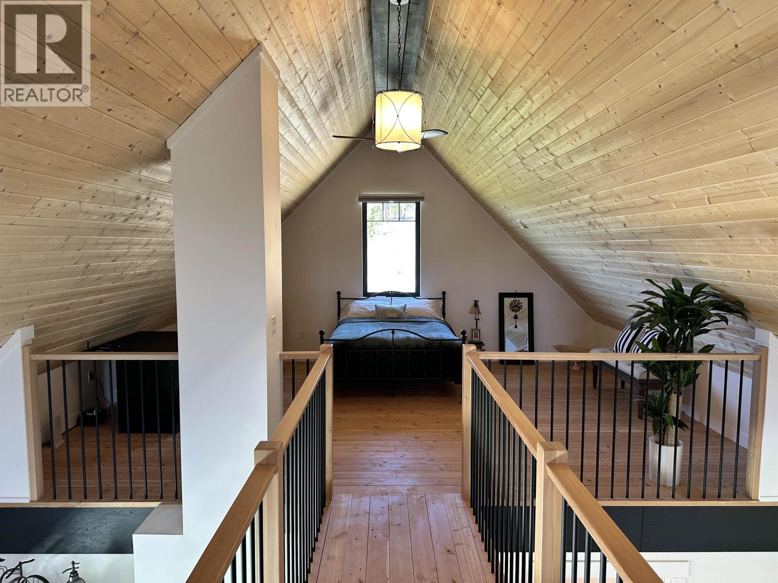 8116 N BRIDGE LAKE ROAD - 26