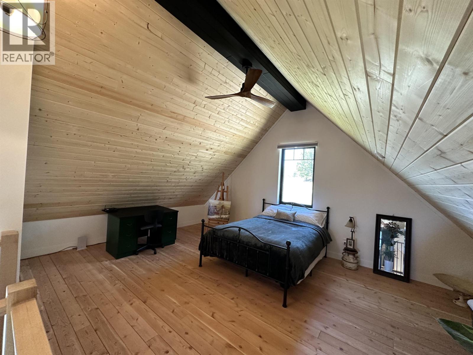 8116 N BRIDGE LAKE ROAD - 27