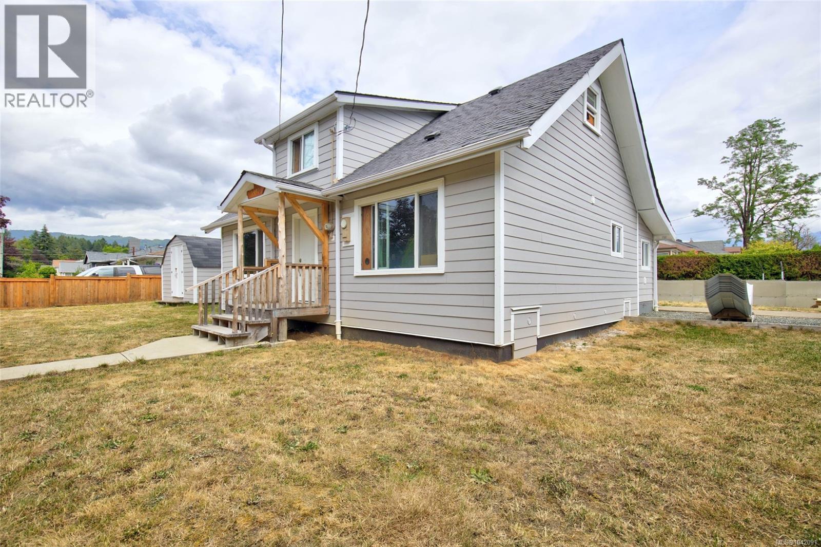 4925 Leslie Ave - Image 3