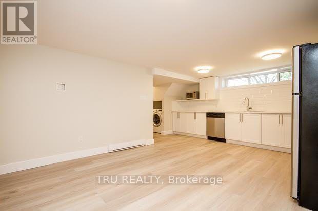 2 Bed, 1 Bath House for Rent in Ottawa – B – 2430 IRIS STREET, Ottawa – MLS# X13610562 - Image 22