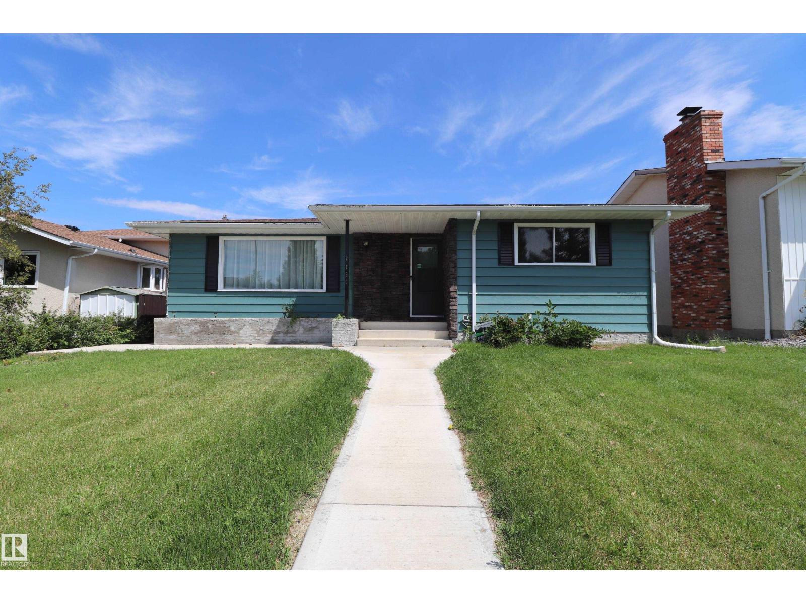 7120 39 AV NW - 1