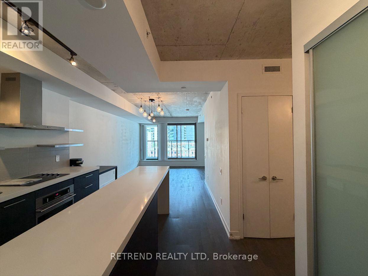 #610 560 KING STREET W - 2