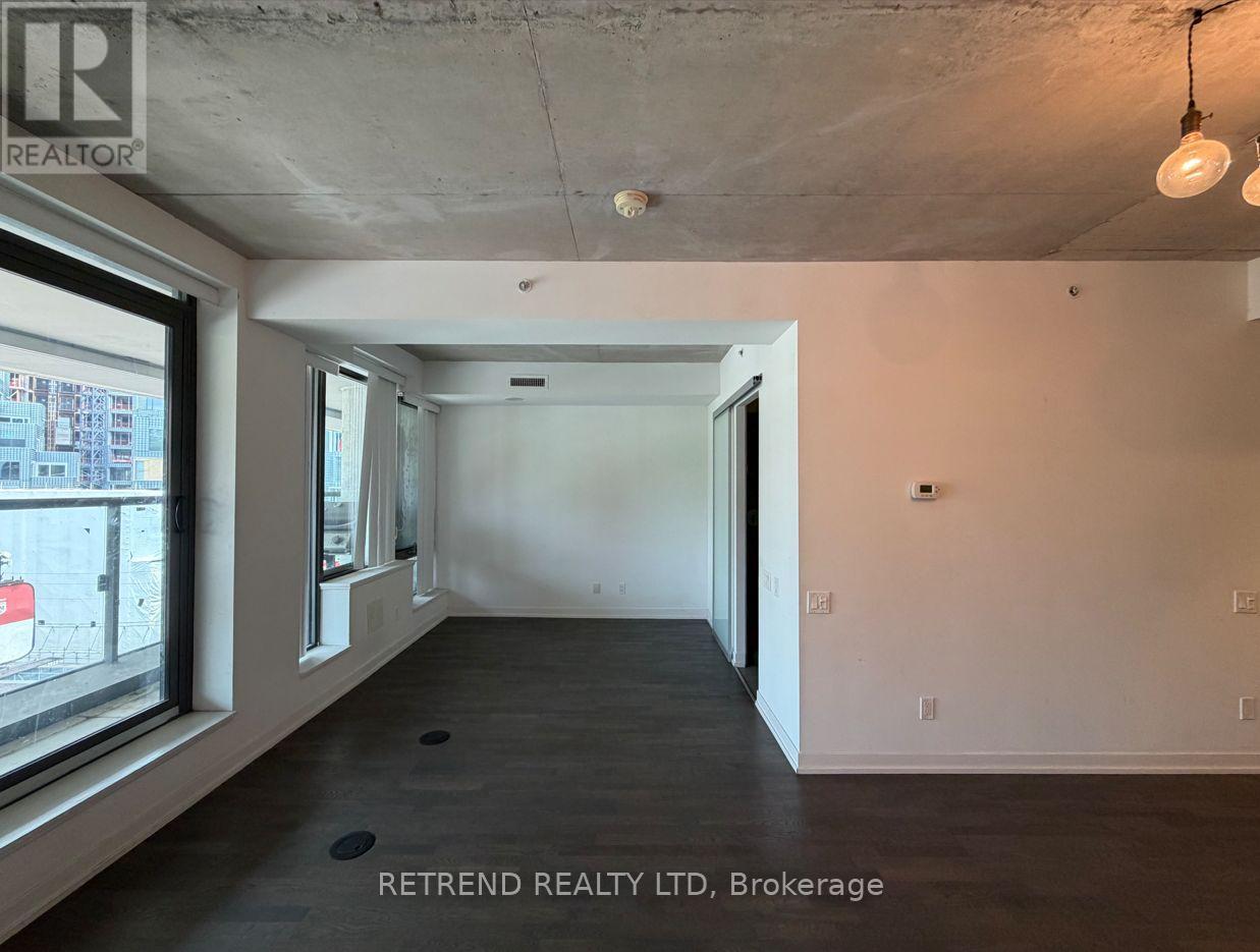 #610 560 KING STREET W - 9