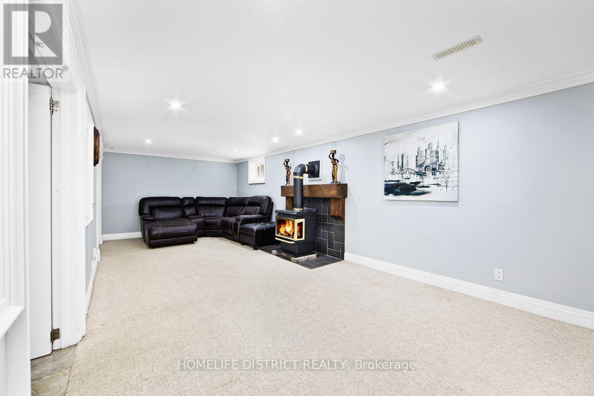 950 MINK STREET - 21