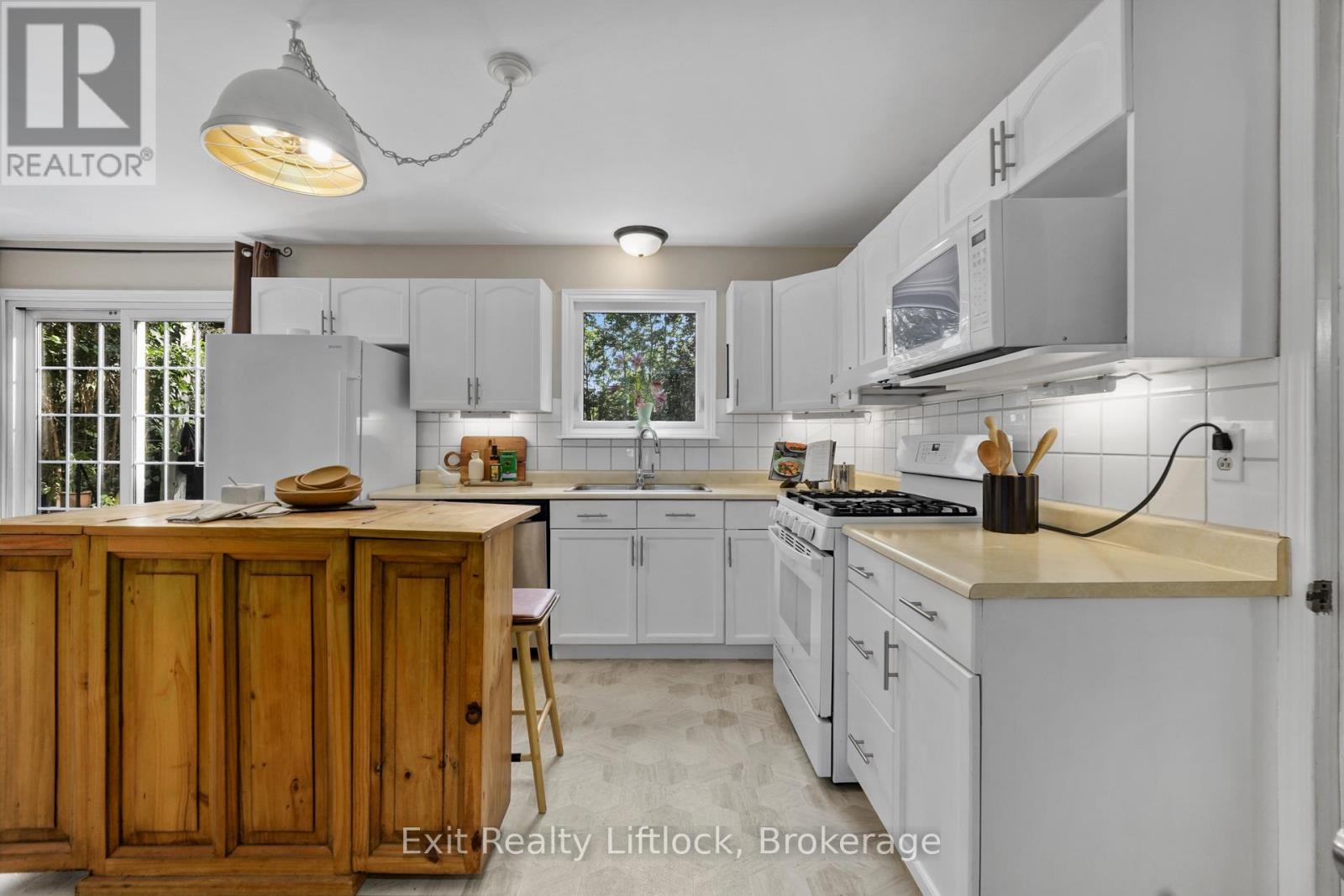 117 PINECREST AVENUE - 5