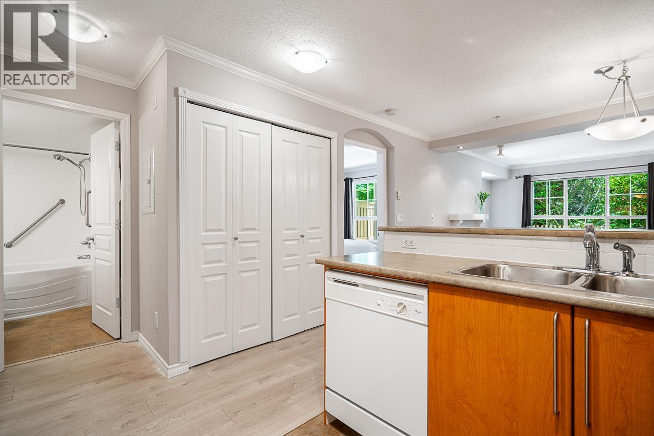 112 1150 E 29TH STREET, North Vancouver