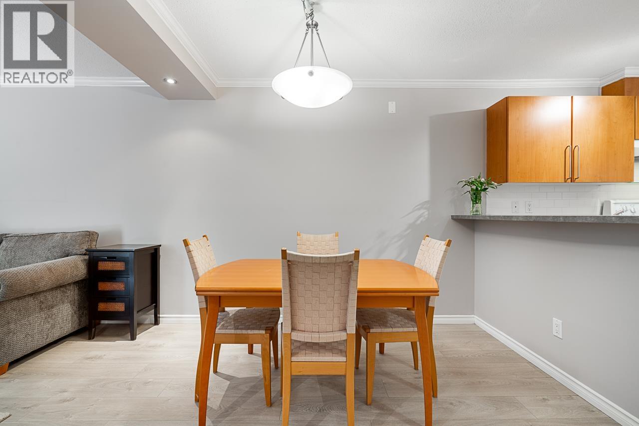 112 1150 E 29TH STREET, North Vancouver