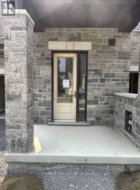 (BLOCK 230 UNIT 3) - 31 ROBERT EATON AVENUE - 2