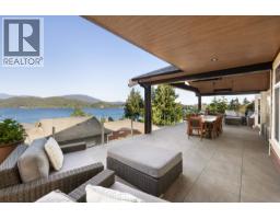 586-588 North Fletcher Road, Gibsons, BC V0N1V9 Photo 12
