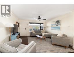 586-588 North Fletcher Road, Gibsons, BC V0N1V9 Photo 28