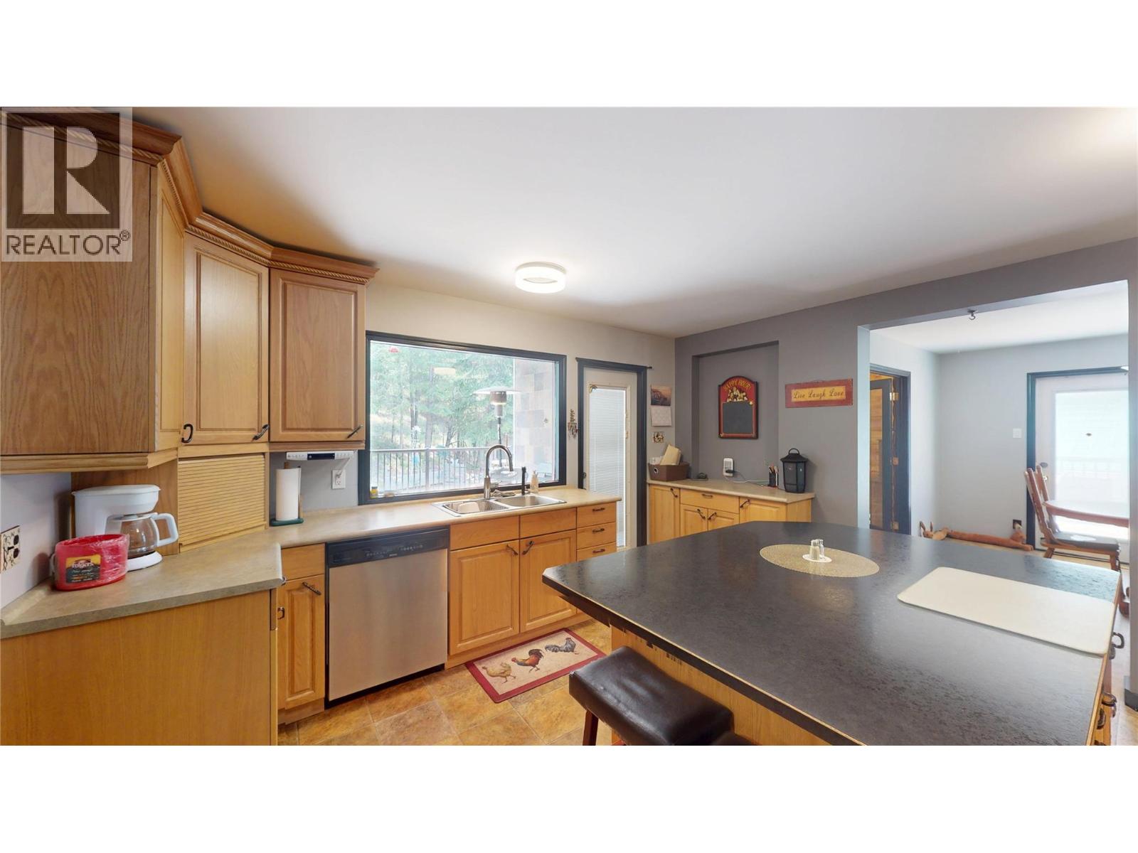 897 Silver Creek Road - 9