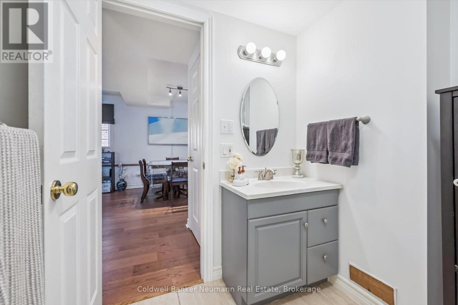 375 GORDON STREET - 21